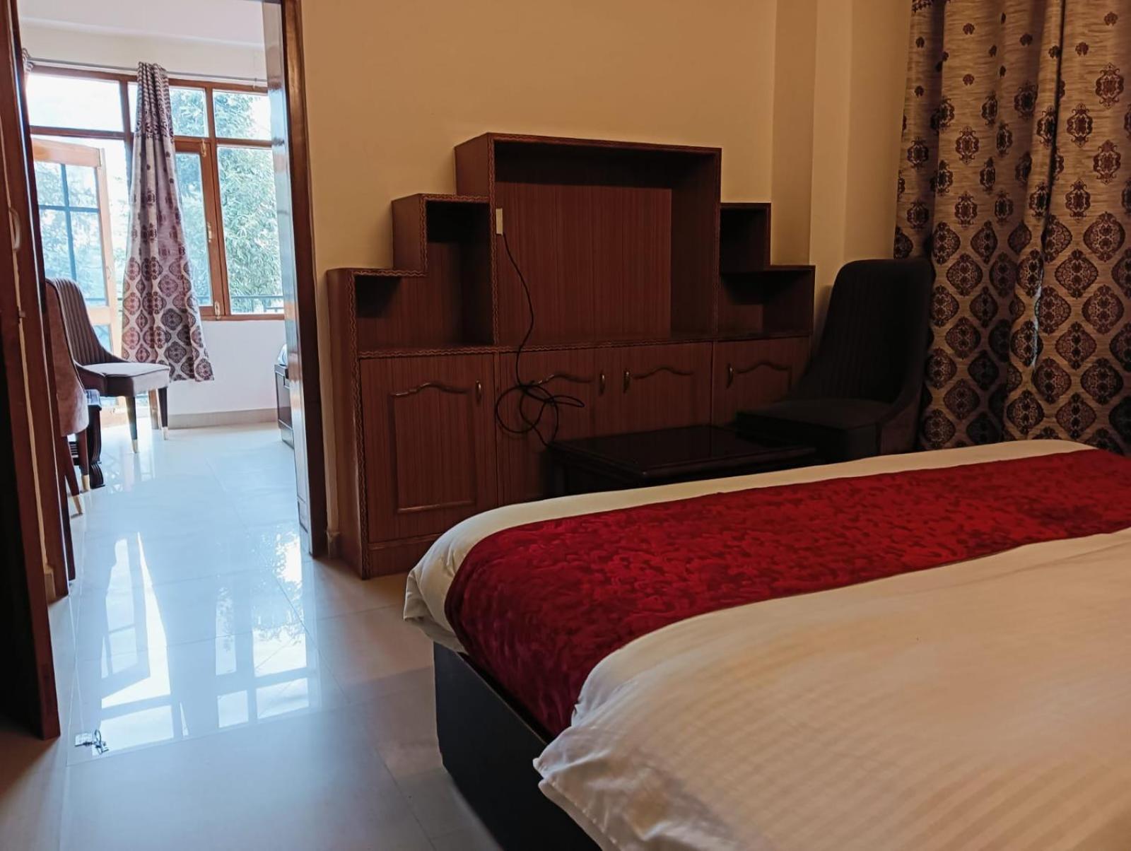 B&B Aston Shimla Hill'S Esterno foto